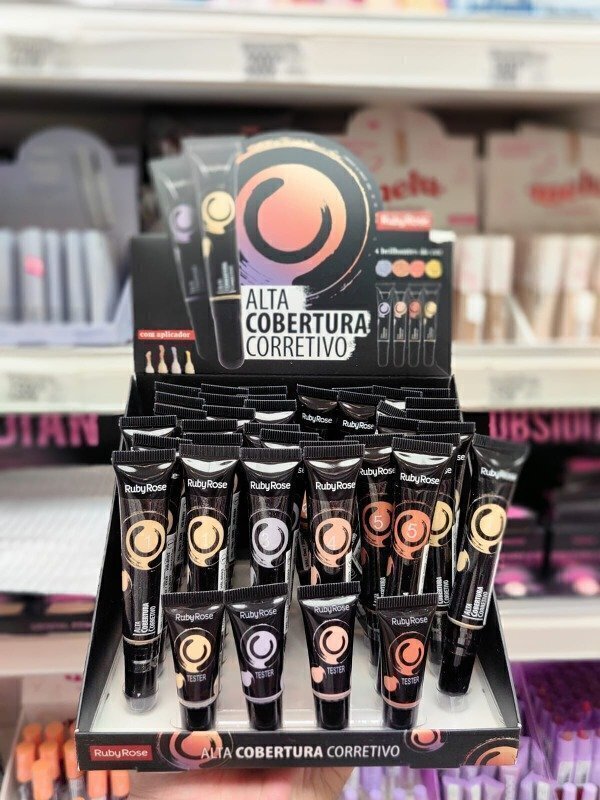 Corrector alta cobertura Ruby Rose